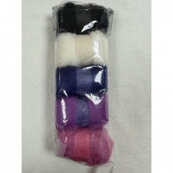Felting Wool hand carded in...